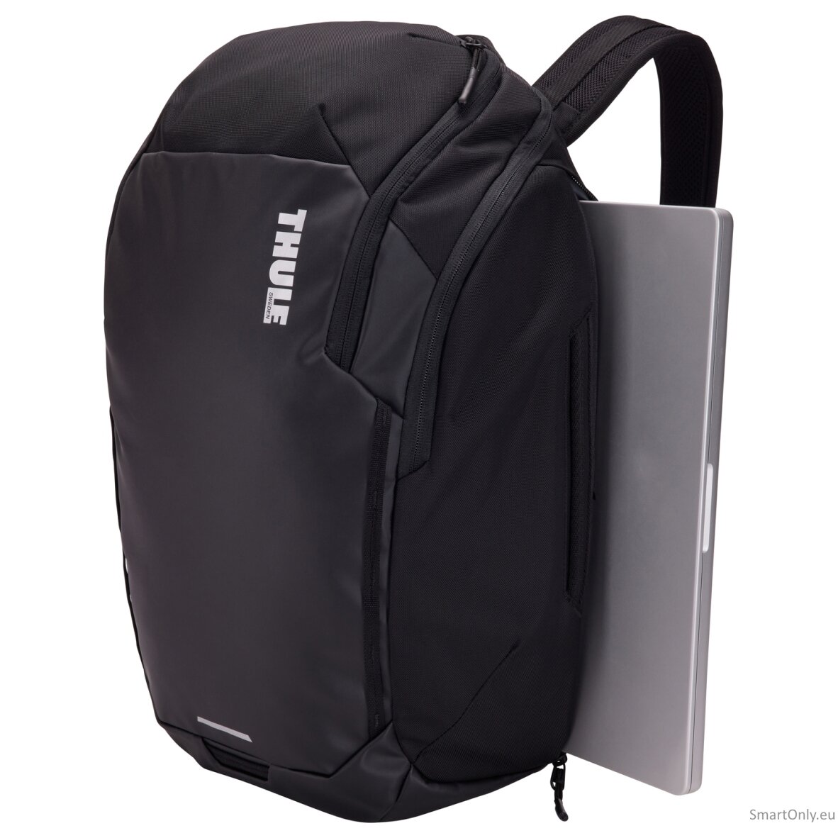 Thule | Backpack 26L | Chasm | Fits up to size 16 " | Laptop backpack | Waterproof | Black 7 Thule | Backpack 26L | Chasm | Fits up to size 16 " | Laptop backpack | Waterproof | Black 7