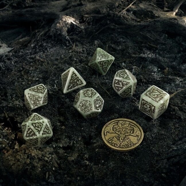 The Witcher Leshen - The Totem Builder kauliukų rinkinys Q-workshop 3 The Witcher Leshen - The Totem Builder kauliukų rinkinys Q-workshop 3