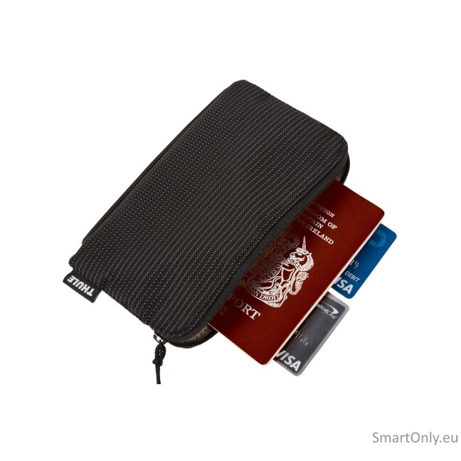 Thule | Travel Organizer | Crossover 2 | 2-in-1 pouch | Black 2 Thule | Travel Organizer | Crossover 2 | 2-in-1 pouch | Black 2