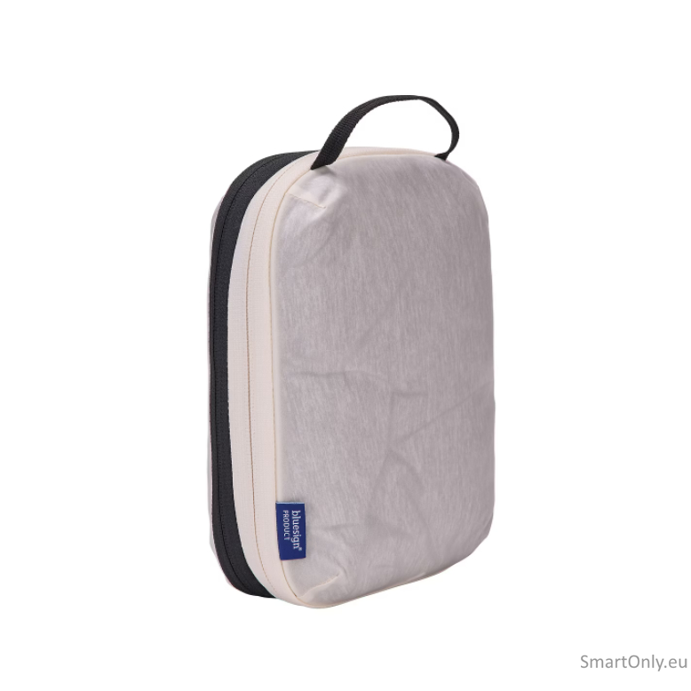 Thule | Compression Packing Cube Small | White 1 Thule | Compression Packing Cube Small | White 1
