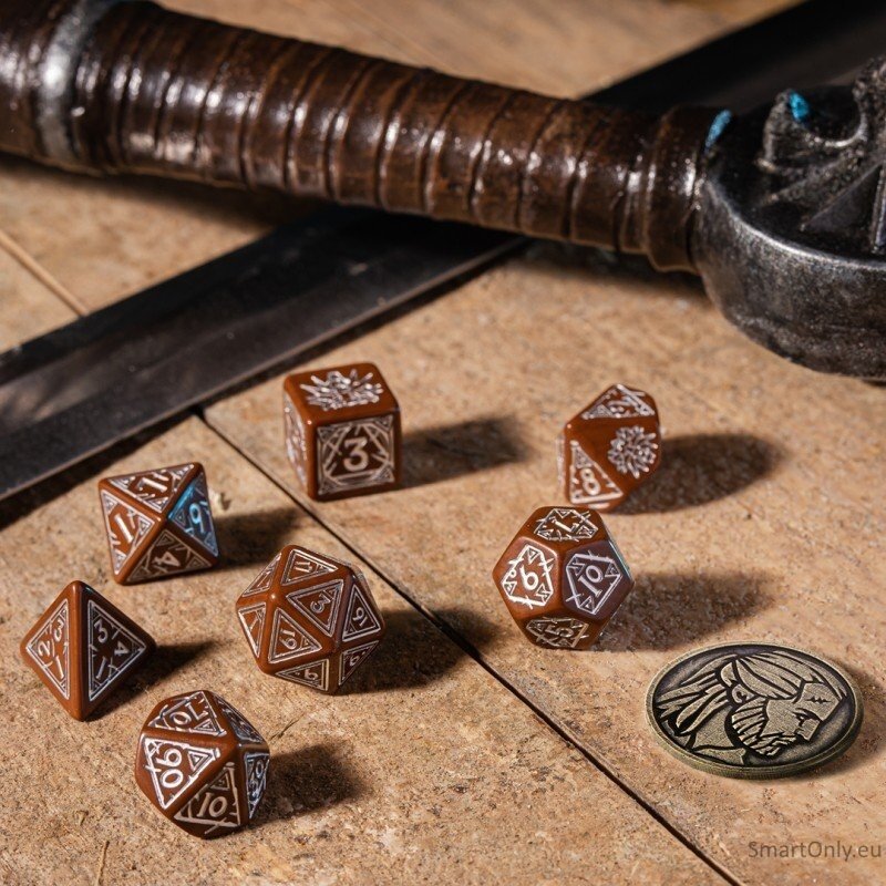 The Witcher Geralt kauliukų rinkinys rudos ir sidabrinės sp 2 The Witcher Geralt kauliukų rinkinys rudos ir sidabrinės sp 2