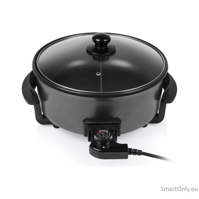 Tristar Multifunctional grill pan XL PZ-9135 Grill Diameter 30 cm 1500 W Lid included Fixed handle Black 4 Tristar Multifunctional grill pan XL PZ-9135 Grill Diameter 30 cm 1500 W Lid included Fixed handle Black 4