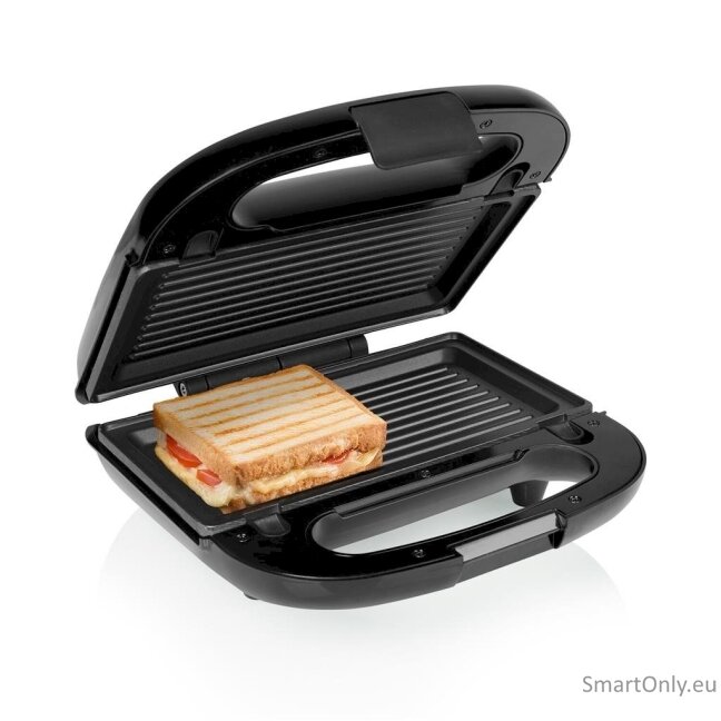 Tristar Sandwich maker 3-in-1 SA-3071 750 W Number of plates 3 Black 1 Tristar Sandwich maker 3-in-1 SA-3071 750 W Number of plates 3 Black 1